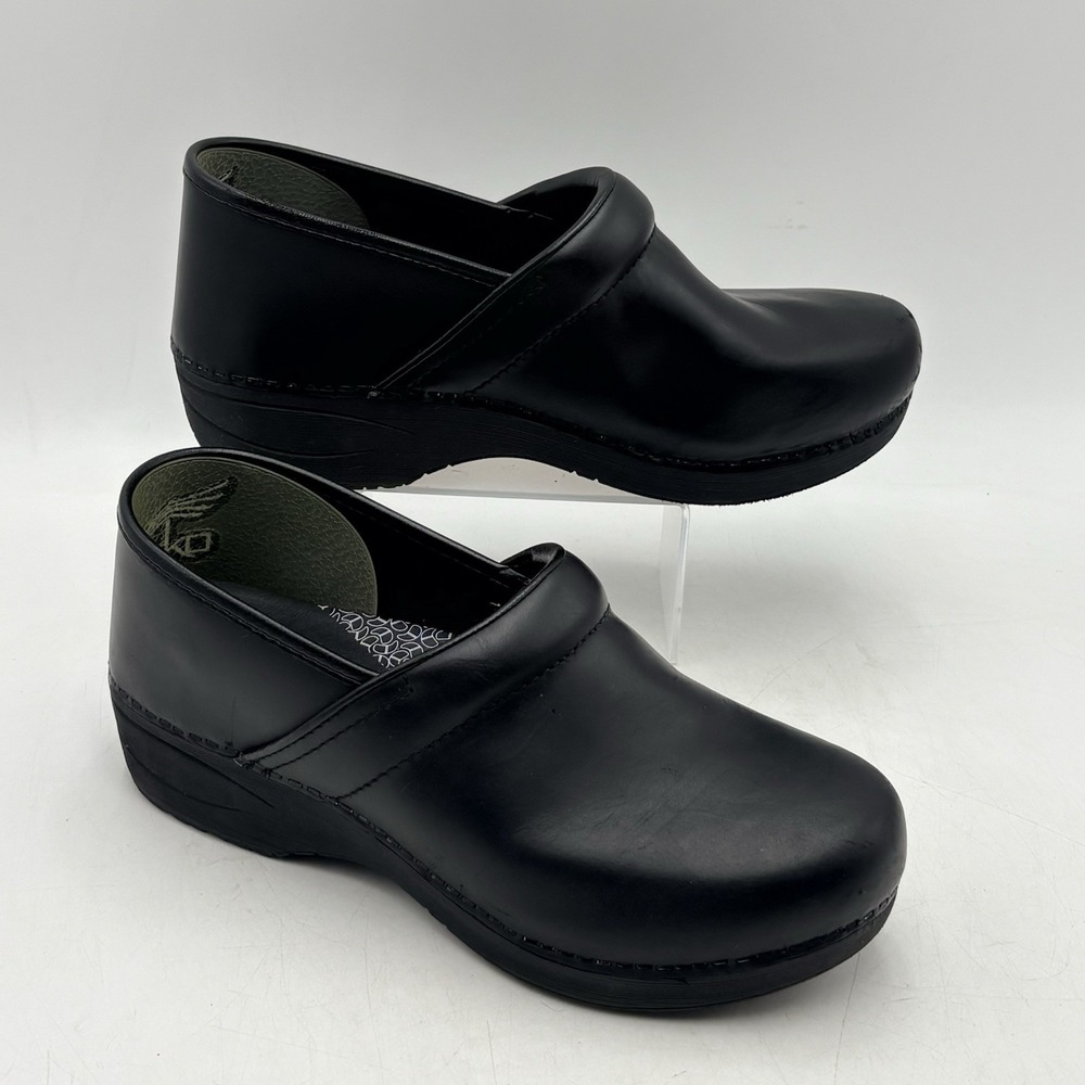 Dansko XP 2.0 Women's Clog Size 9.5-10 Black Leather Slip-Resistant Shoes EUR 40